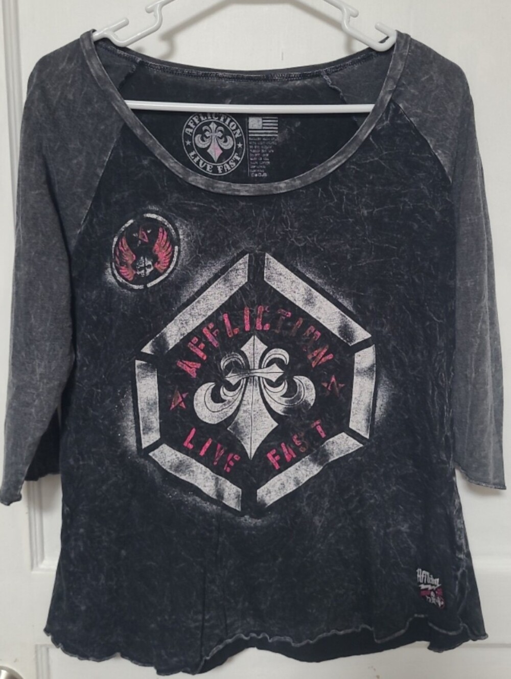 Affliction Black Gray Fluer Skull Scoop Neck 3/4 Sleeve Tee Shirt LARGE